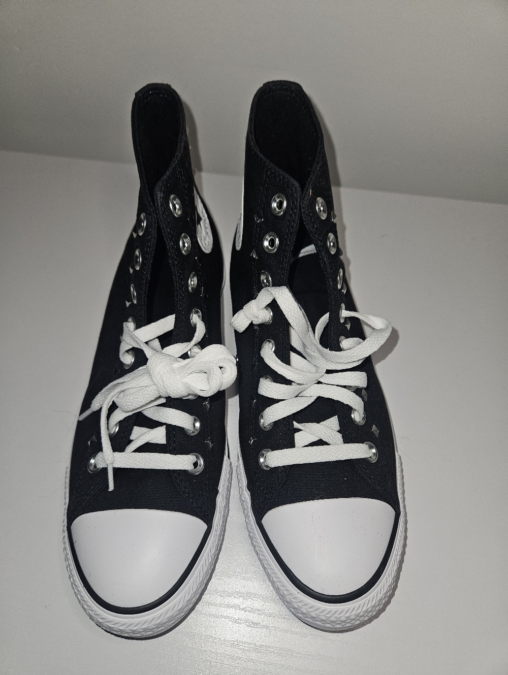 Black High-Top Sneakers with Pink Ribbon Bowslor Concersw Bow/stud - Picture 4 of 8